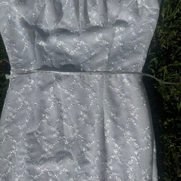 Country White Lace Off Shoulder Maxi Dress - Picture 9 of 13